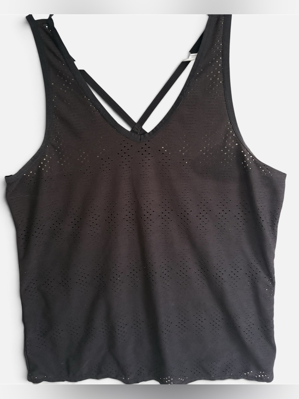 Athleta Black Perforated Laser Cut Active Tank Top Gym Workout Yoga Size M